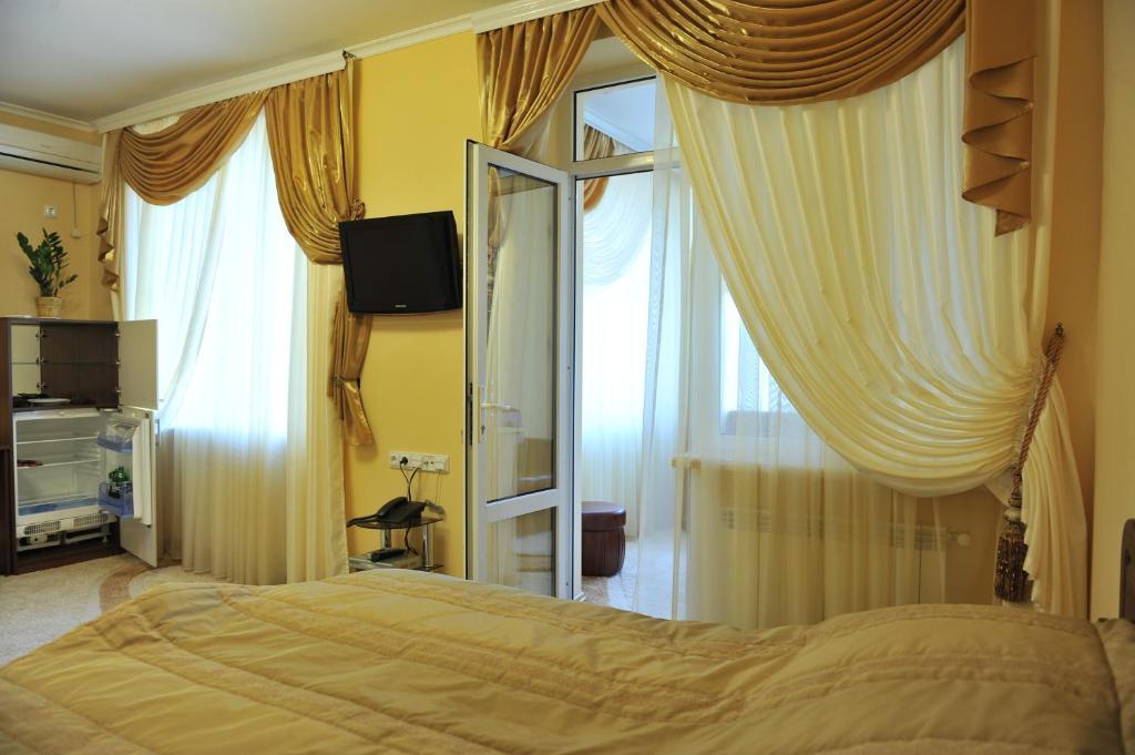 Andinna Hotel TTchernivtsi Extérieur photo